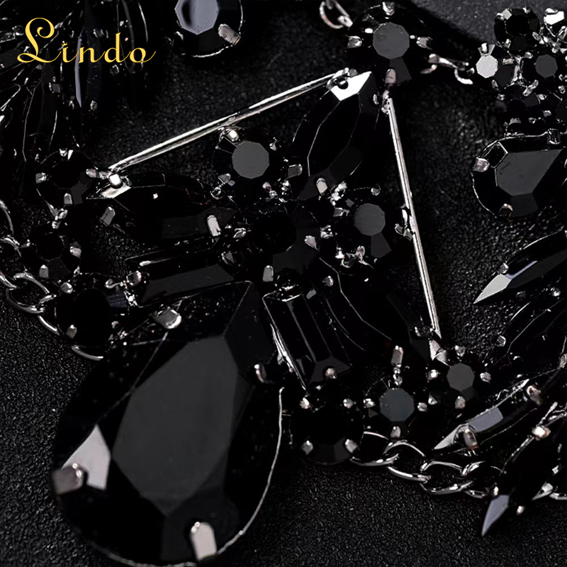 Black Crystal Masquerade Mask