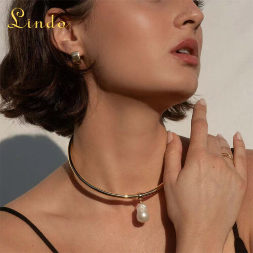 Metal Choker Necklace