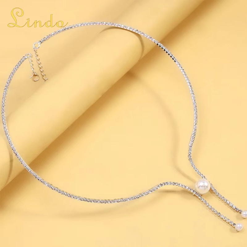 Rhinestone Necklace with a Single Pearl