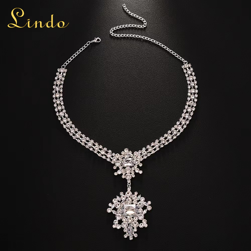 Silver Color Vintage Rhinestone Necklace