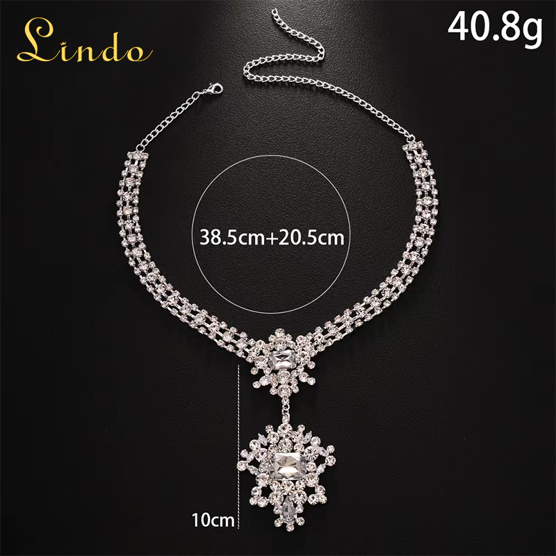 Vintage Crystal Rhinestone Necklace