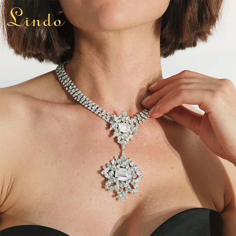 Vintage Rhinestone Necklace