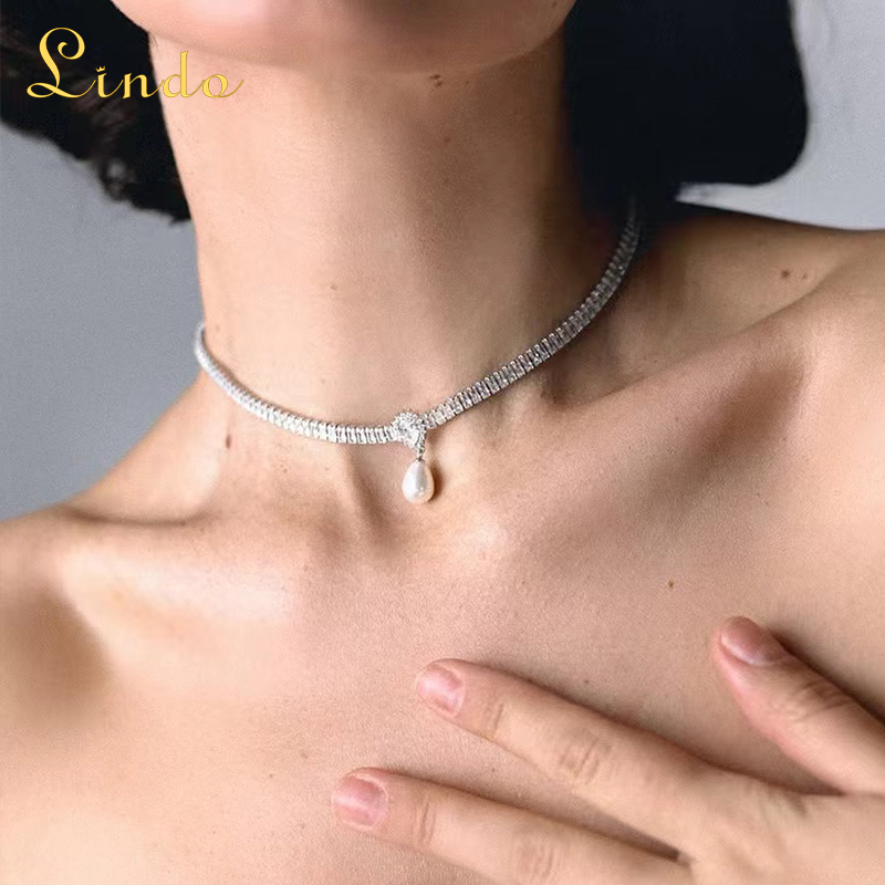 Crystal Single Pearl Necklace Choker