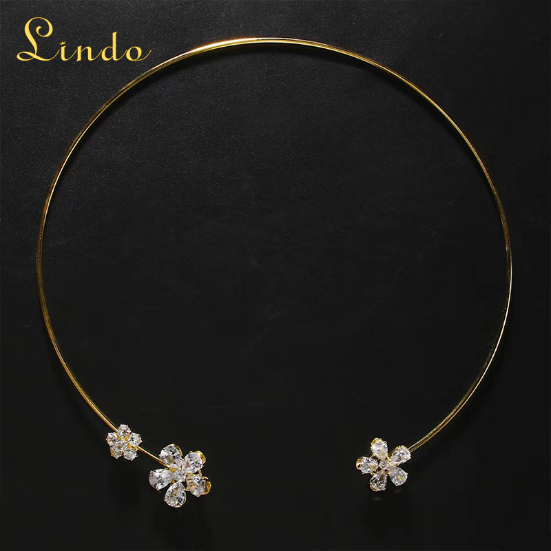 Flower Metal Choker Necklace