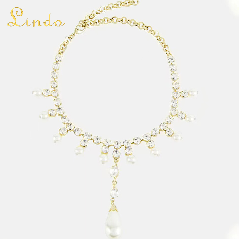 Pearl and Crystal Choker Necklace