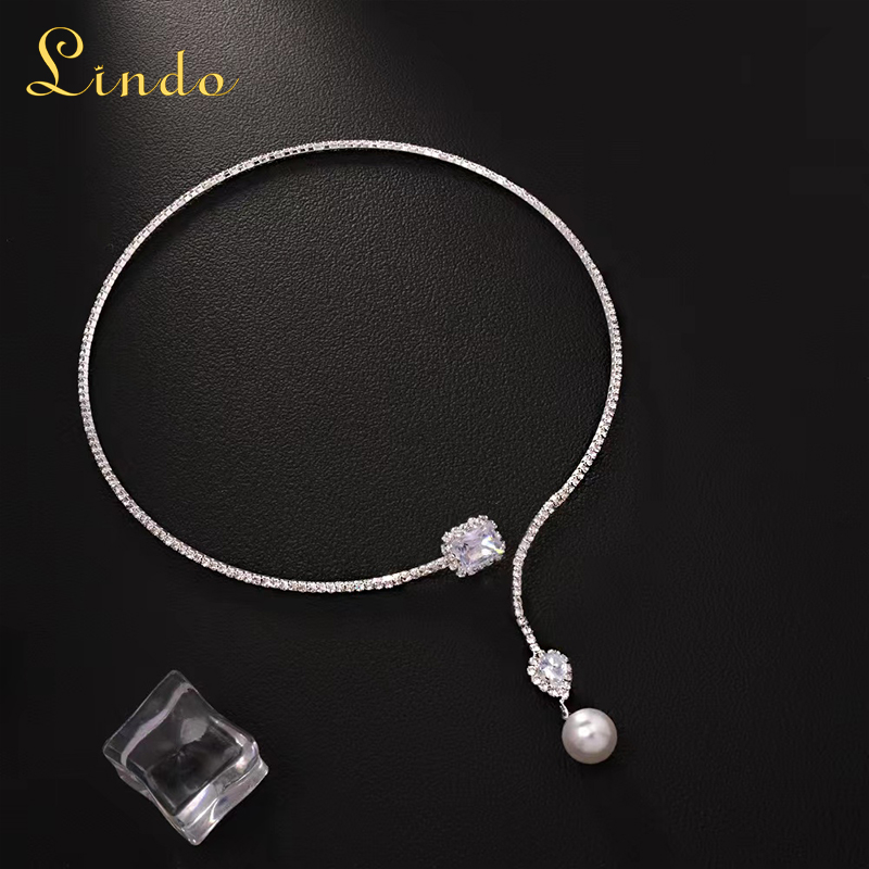 Bling White Pearl and Rhinestone Necklace