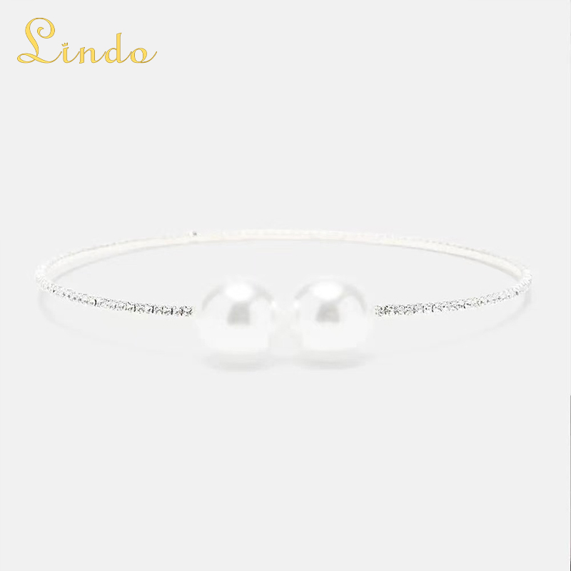 Large Pearl Choker Necklace in Silver Color
