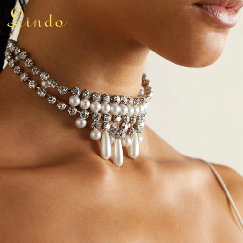Pearl Rhinestone Necklace