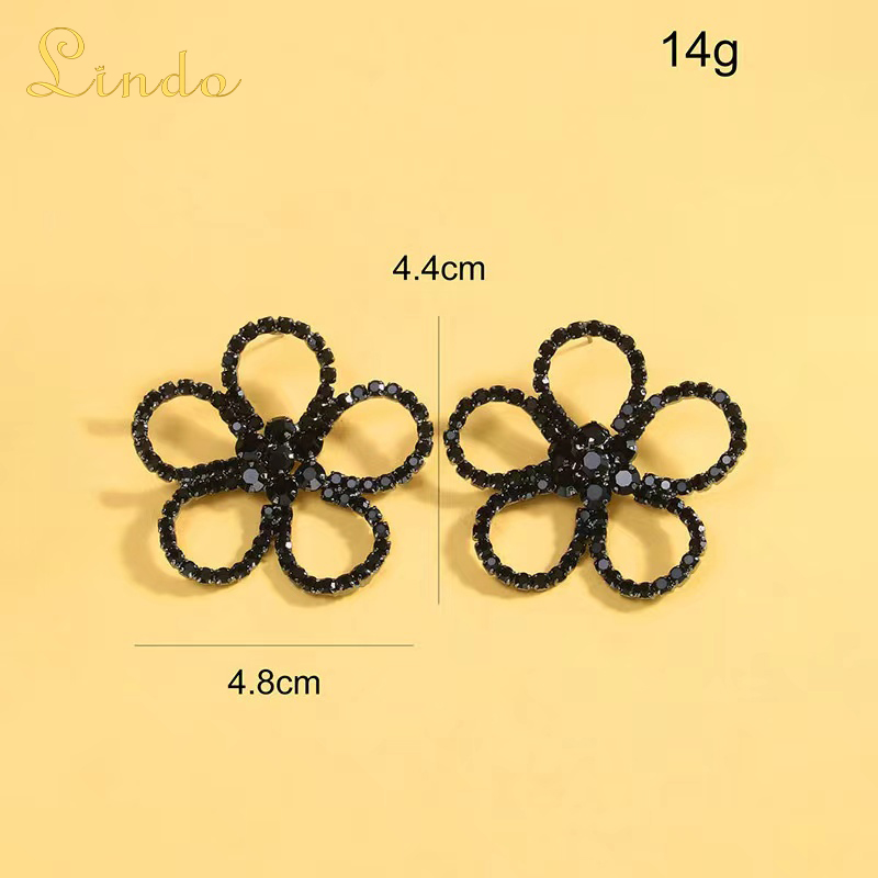 Black Flower Jewelry Earrings