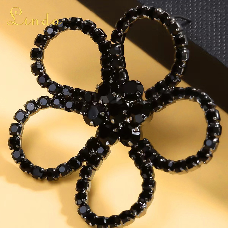 Black Flower Jewelry Earrings
