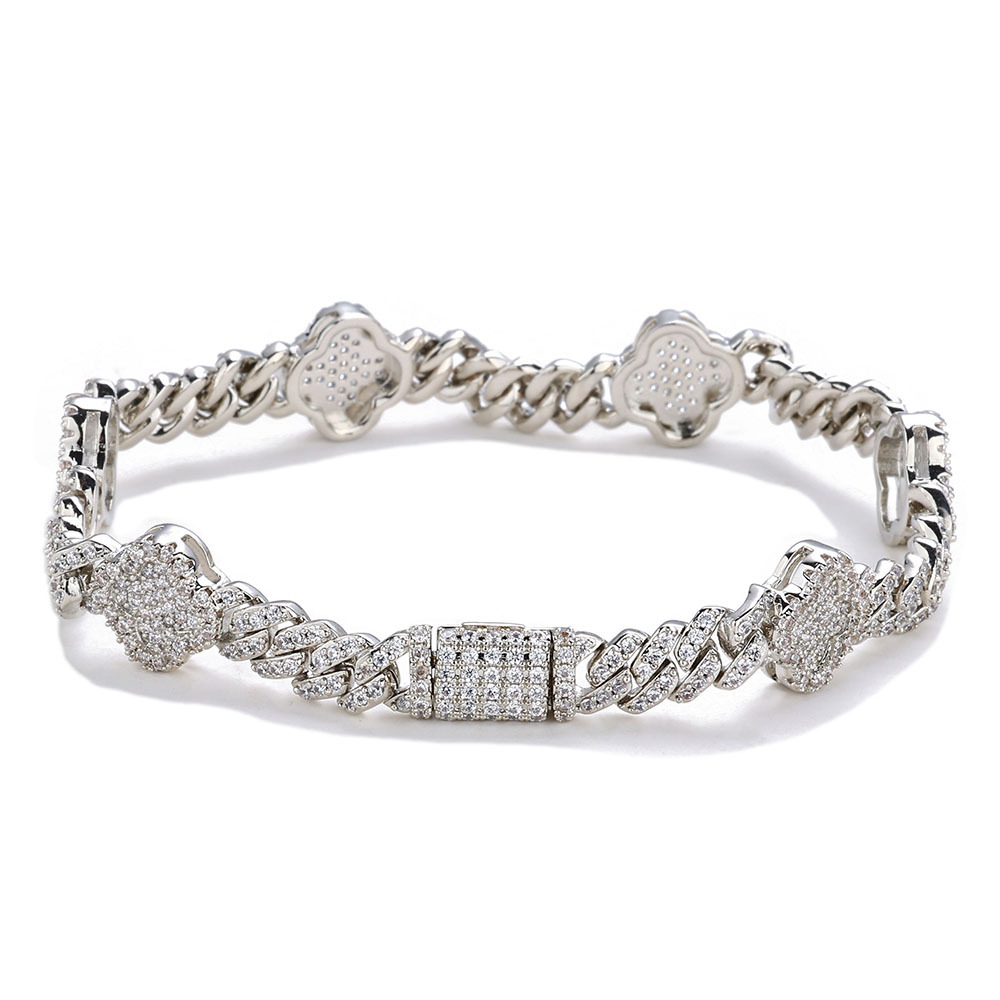 Lucky Four Leaf Clover Moissanite Iced Out Prong Cuban Link Bracelet