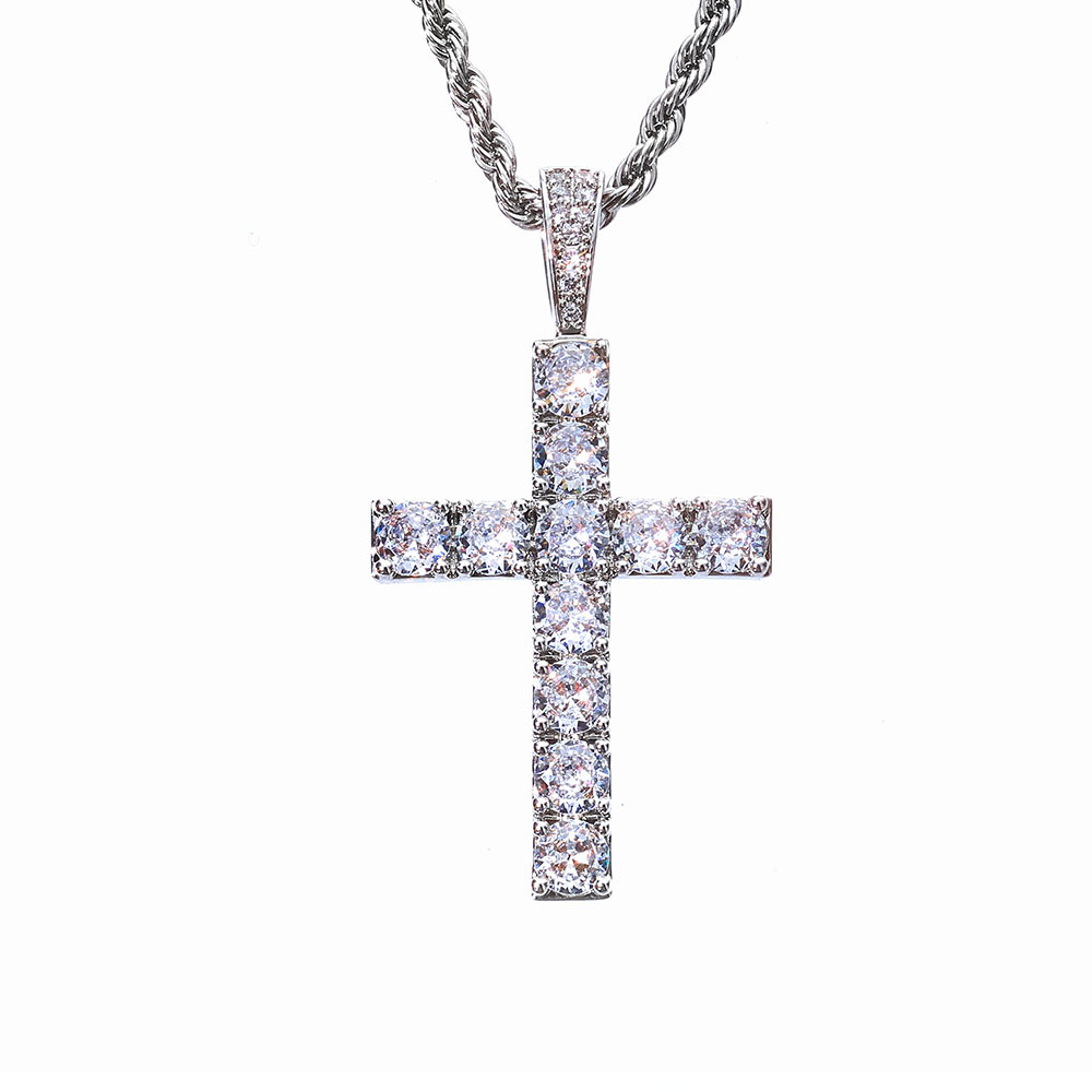 VVS Moissanite Cross Pendant